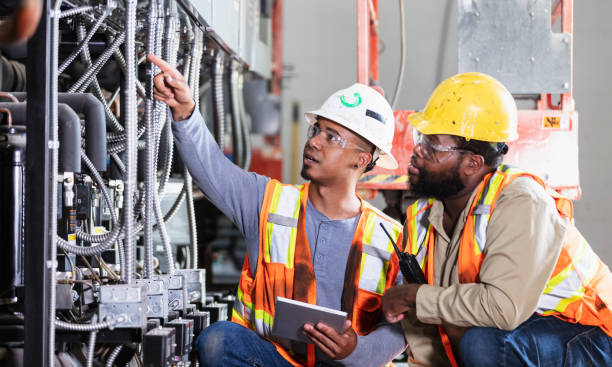 Best Electric Panel Repair  in Edgecliff Village, TX
